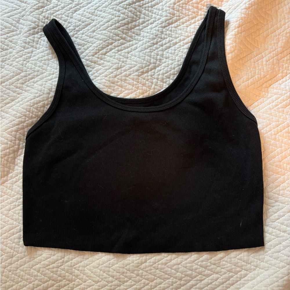 Black Ribbed Crop Top